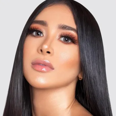 Valentina Janna Felizola profile