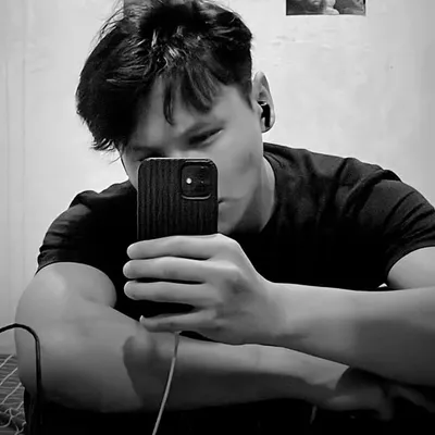 Daniel profile