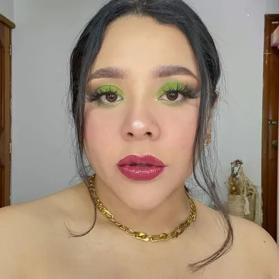 gillian• content creator profile