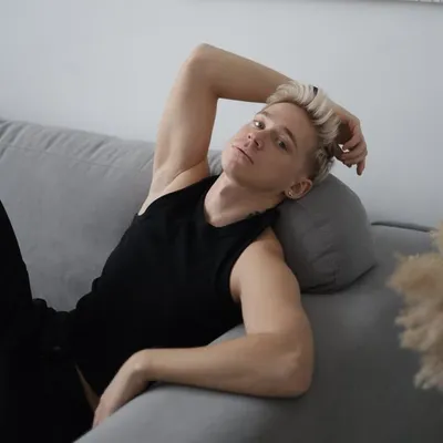 TITOV KIRA | CONTENT ПРОДЮСЕР | НЕЙРОСЕТИ | SMM profile
