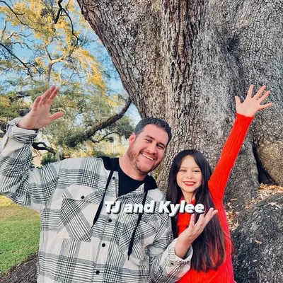 TJ and Kylee profile