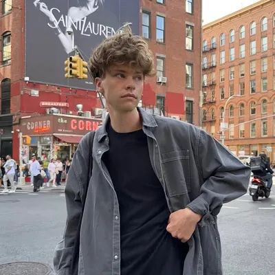 Tobias Astner profile