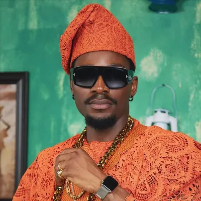 Tobi Bakre profile