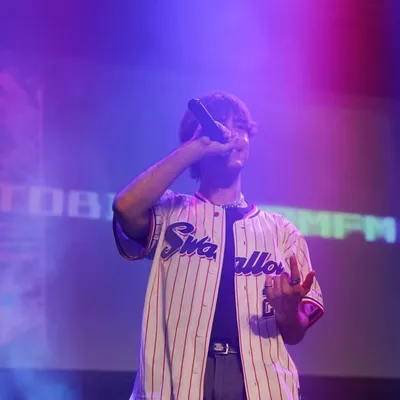Tobi Lee トビ・リー profile