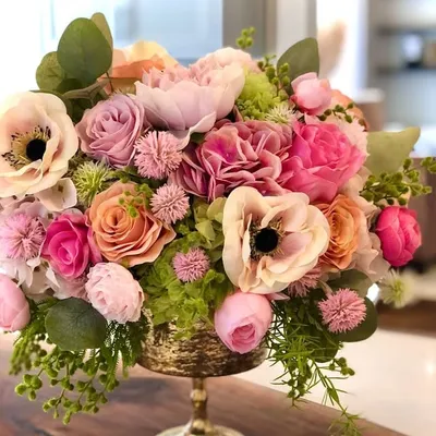 Toby Goldman Faux Florals profile