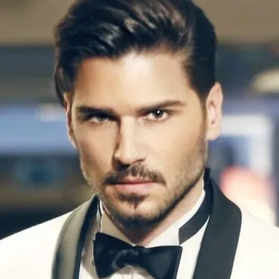 Tolgahan Sayışman profile