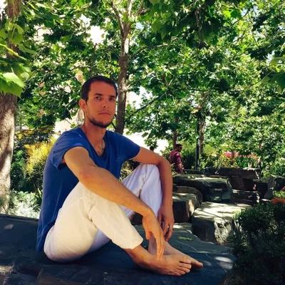 Tom Costerg profile