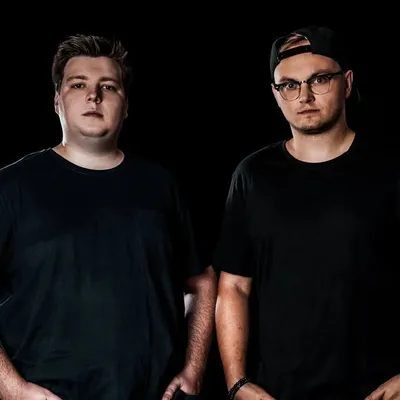 Tom & Dexx profile