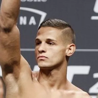 Tom Duquesnoy profile