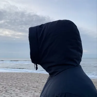 Tommi Schmitt profile