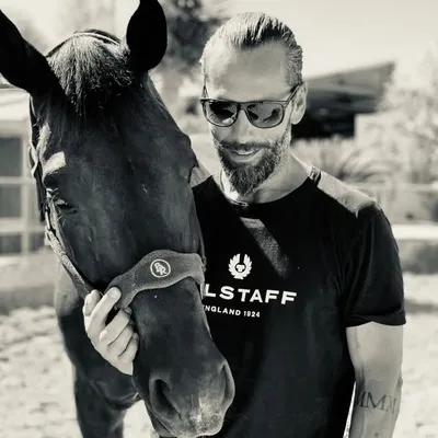 Tommy Seven profile