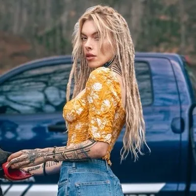 Victoria Rose | Adventurer | Creator profile