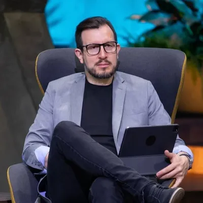 Alexander Torrenegra profile