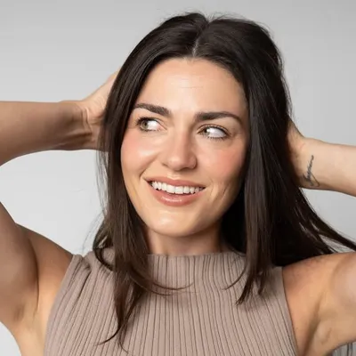TORI DIETZ | Motherhood + Movement profile