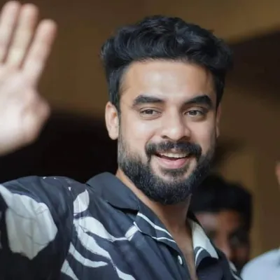 tovinothomas🔵 profile