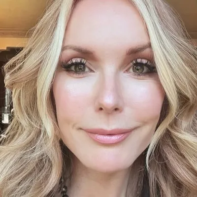 Tracey Bregman profile