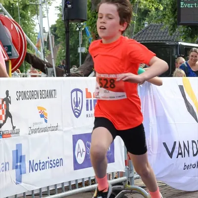 Dream big. Run fast! profile