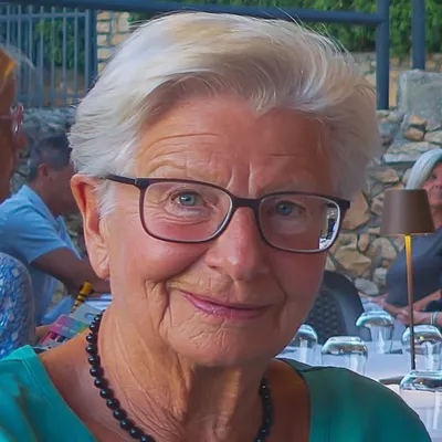 Traudl Maex profile