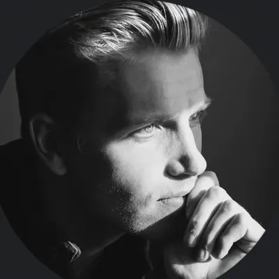 Nicholas profile