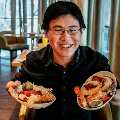 Raymond Cua | Travelling Foodie | Toronto profile