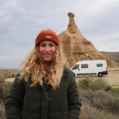 Lisa ↠ RESPONSIBLE VANLIFE | SOLO TRAVEL | DIY CAMPER profile