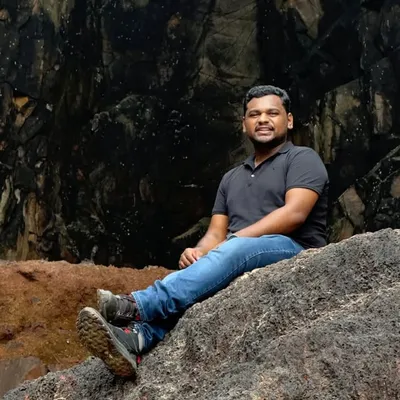 Mukund | Travel India🇮🇳 profile