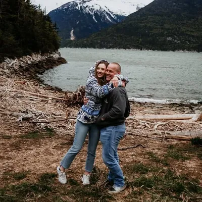 Travel with Téa & Tanner profile