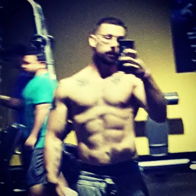 Travis Montroy profile