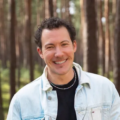 BRIX SCHAUMBURG Instagram profile photo