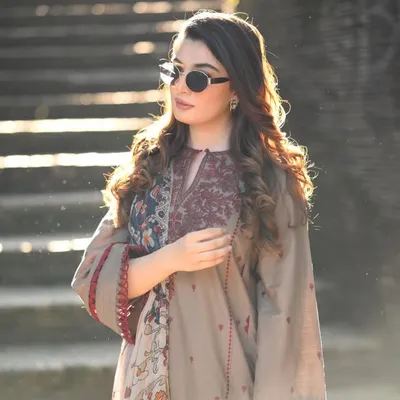 Minal Javed Khan profile