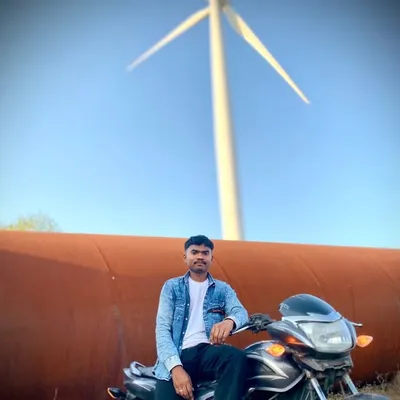 અનમોલ..🥷🏻 profile