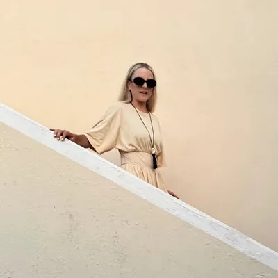 Trini González • Capsule Wardrobe Instagram profile photo