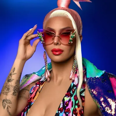 TRINITY THE TUCK profile
