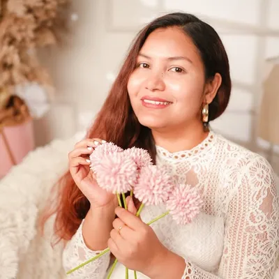 Trisha Paul ♾️ mom & lifestyle creator Kolkata profile