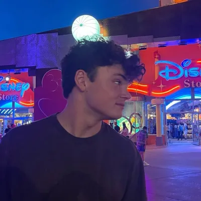 Tristan Stienlet profile