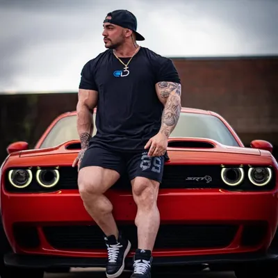 Tristen Esco IFBB Pro profile