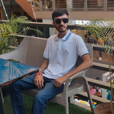 KARAN RAVAL profile