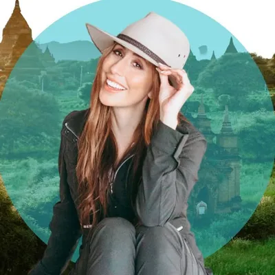 Valerie Joy Wilson ✈️ Solo Travel Expert + Luxury Travel profile