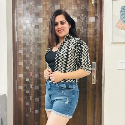 The Style Gallery by komal profile