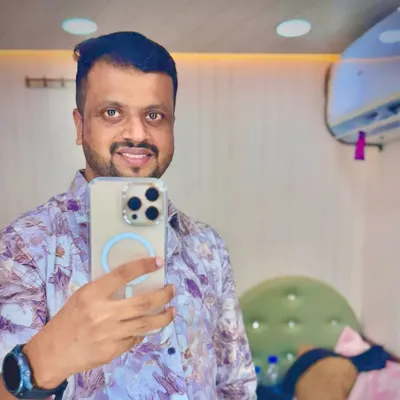 saneesh celebrity makeup artist profile