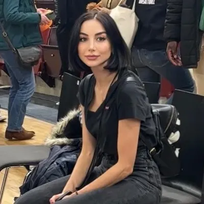 Tugba Kalkan profile