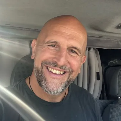 Tim | Adventure Travel Creator ๐ profile