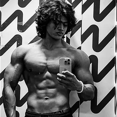 Tushar Menath profile