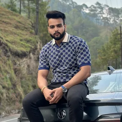 Tushar Nautiyal profile