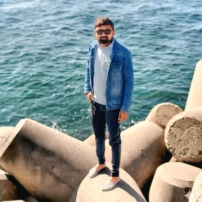 Tushar Chikhaliya profile