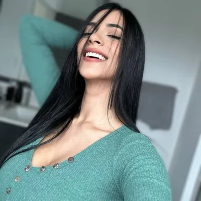 Silvia Santamaria profile