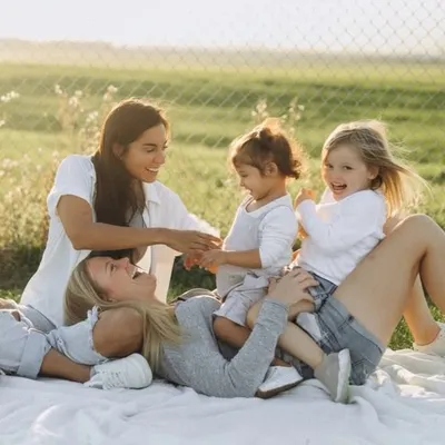 Morgan & Ale| LGBTQ+ couple | Two Mom Family🌈 profile