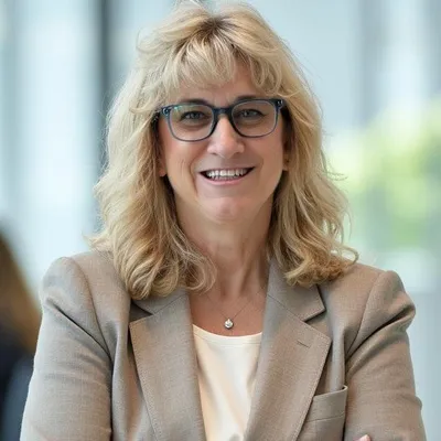 Lorrie Ortega | Luxury Travel | Cruise & All-Inclusive profile