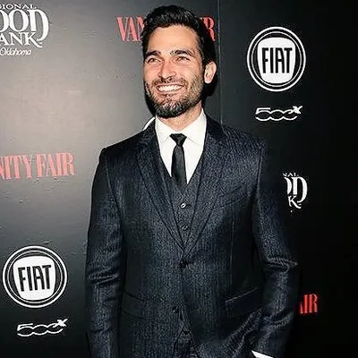 Tyler Hoechlin profile