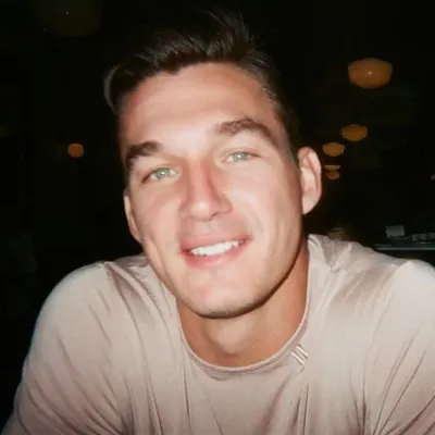 Tyler Cameron profile